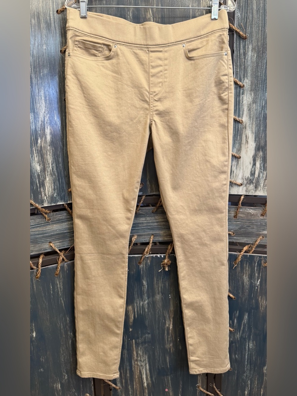 Signature by Levi Strauss & CO. Gold Label Totally Shaping Pull-On Women's Jeans